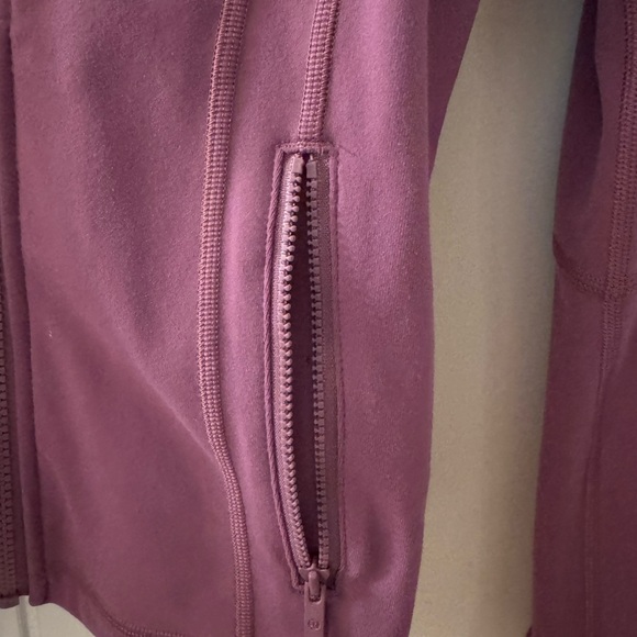 Lululemon jacket - Picture 3 of 4